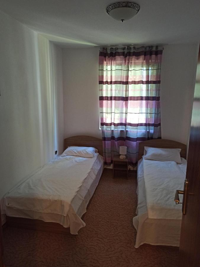 Private Apartments Nevena بامبوروفو المظهر الخارجي الصورة