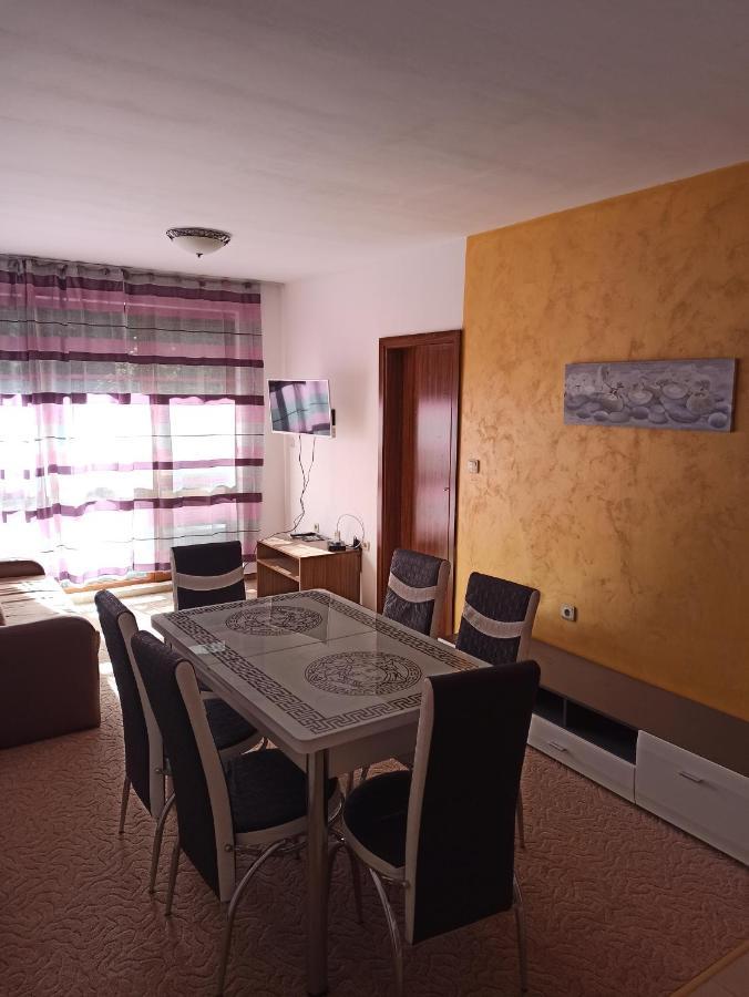 Private Apartments Nevena بامبوروفو المظهر الخارجي الصورة