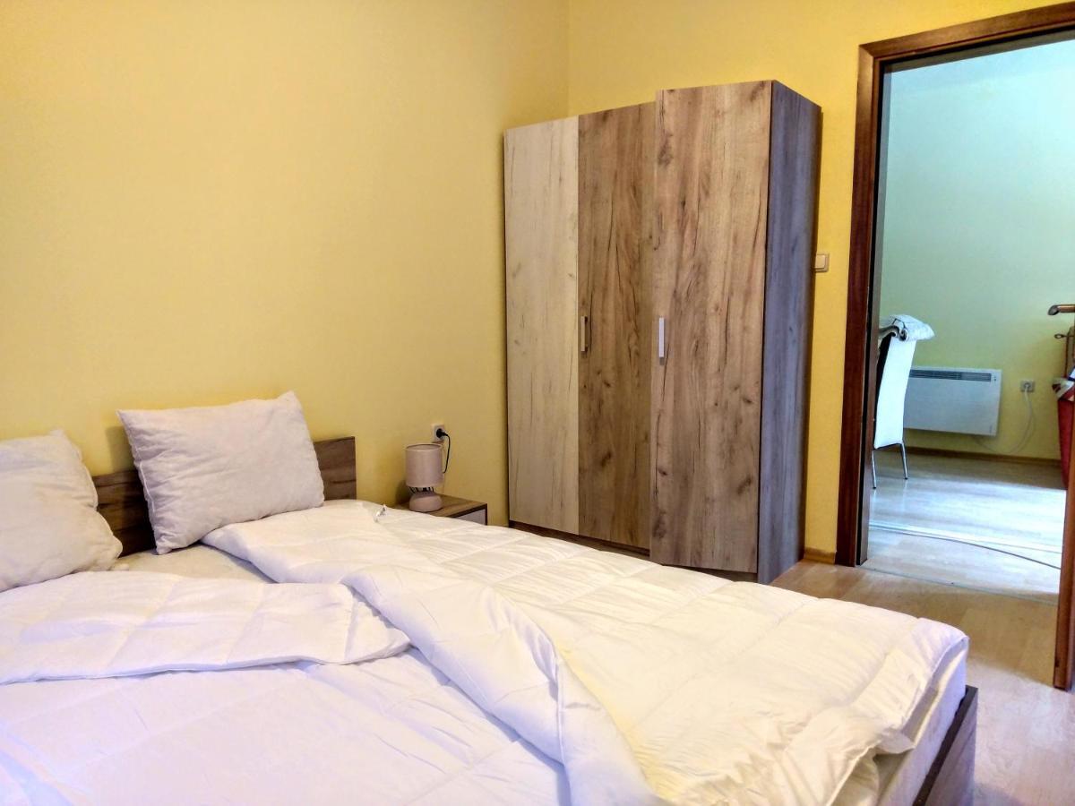 Private Apartments Nevena بامبوروفو المظهر الخارجي الصورة