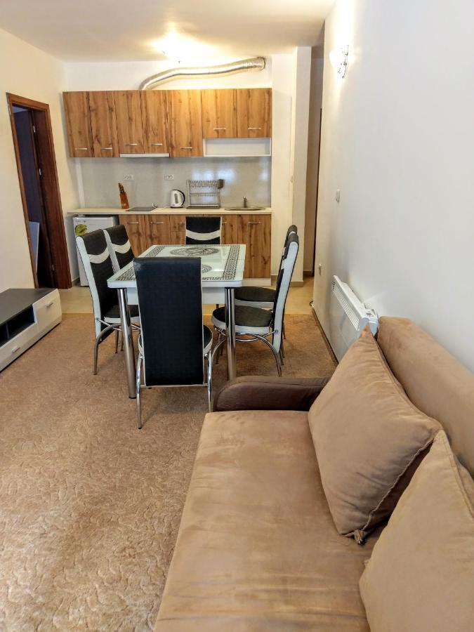 Private Apartments Nevena بامبوروفو المظهر الخارجي الصورة